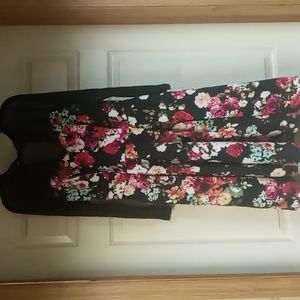 Torrid floral dress size 00 or 10
